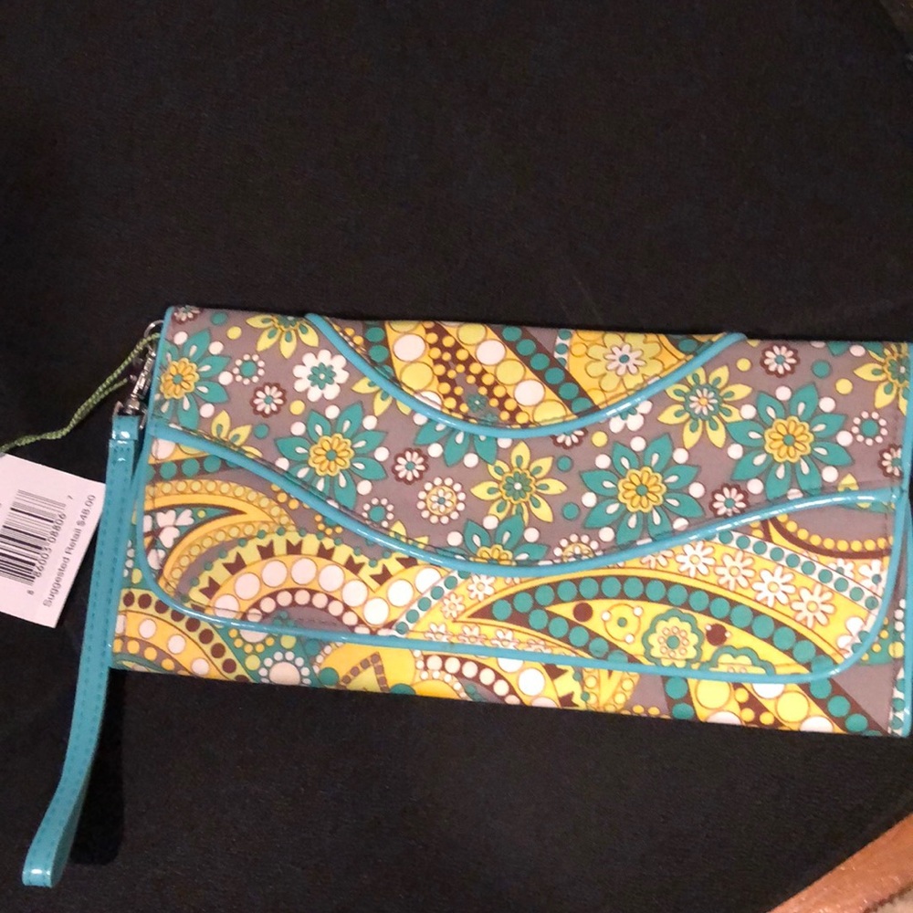 NWT Vera Bradley Lemon parfait clutch